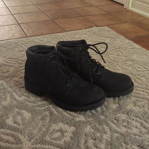Black Canadiana Boots